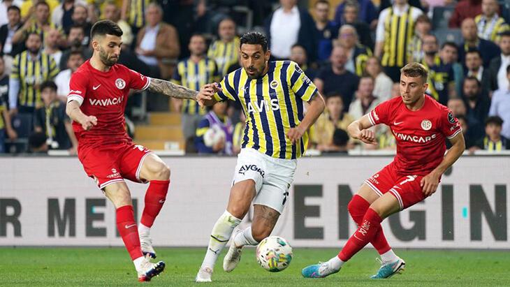 Fenerbahçe, Antalyaspor’u mağlup etti!