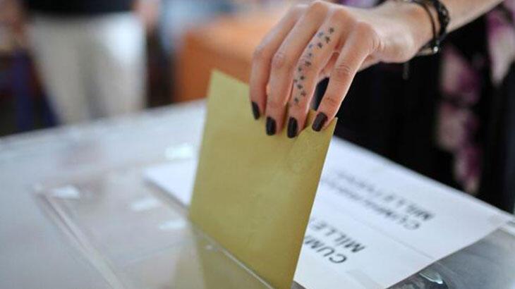 Yurt dışında 1 milyon 763 bin 361 seçmen oy kullandı