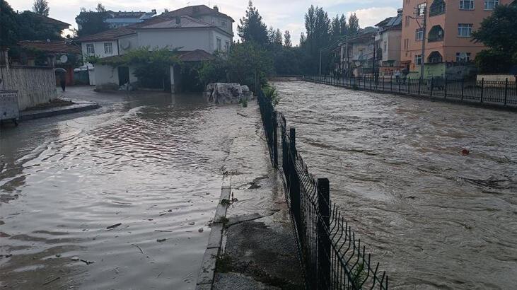 Anons yaparak uyardılar! Samsun’da sağanak yağış alarmı