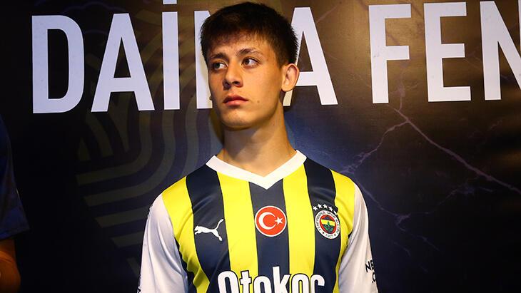 Fenerbahçe’nin forma tanıtım lansmanından kareler