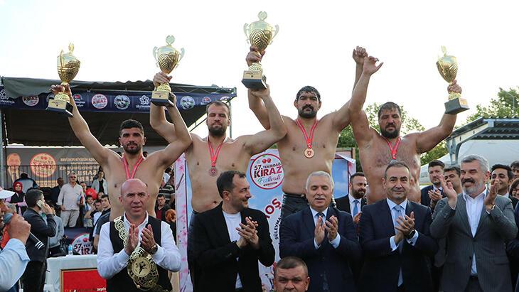 Hüseyin Pehlivan Yağlı Güreşleri’nde başpehlivan İsmail Koç oldu