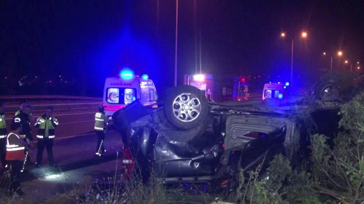 İstanbul Çatalca’da takla atan araçtaki 14 kaçak göçmen yaralandı