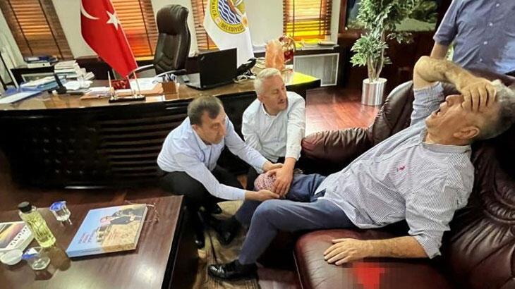 Belediye başkanının makam odasında dehşet anları! Acı içinde yere yığıldı