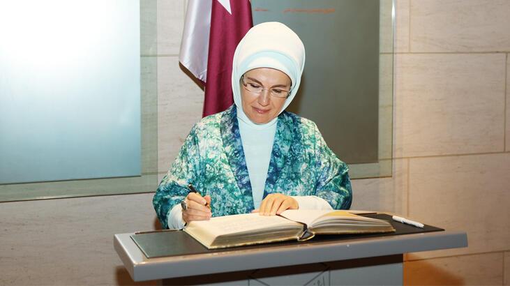 Emine Erdoğan, Katar’da İslam Eserleri Müzesi’ni ziyaret etti