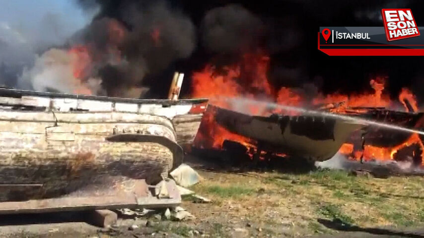 Küçükçekmece’de 5 tekne alev aldı