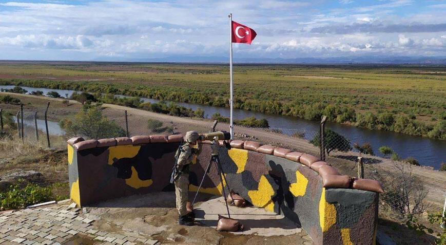 MSB duyurdu: Sınırda 2’si FETÖ’cü 3 şahıs yakalandı