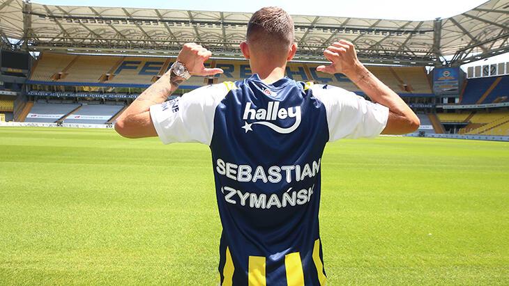 Sebastian Szymanski’nin imza töreninden kareler