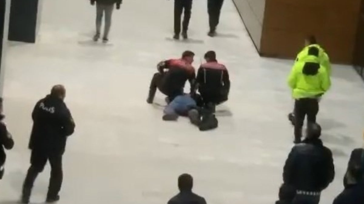 Elazığ’da otogarda yaşanan silahlı kavgada 2 yolcu yaralandı