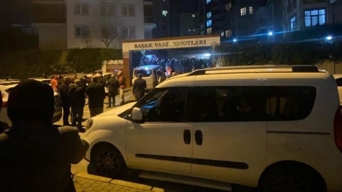 İstanbul Başakşehir’de silahlı saldırıya uğrayan iş adamı öldü