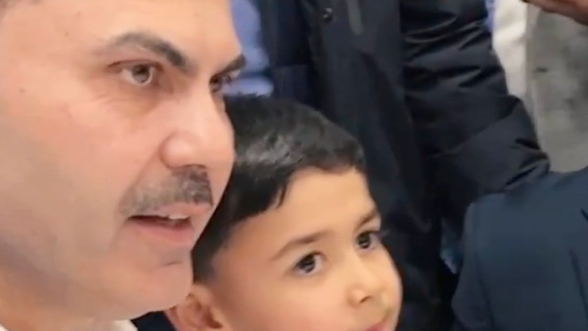 Murat Kurum: Hiçbir yavrumuz yuvasız kalmayacak