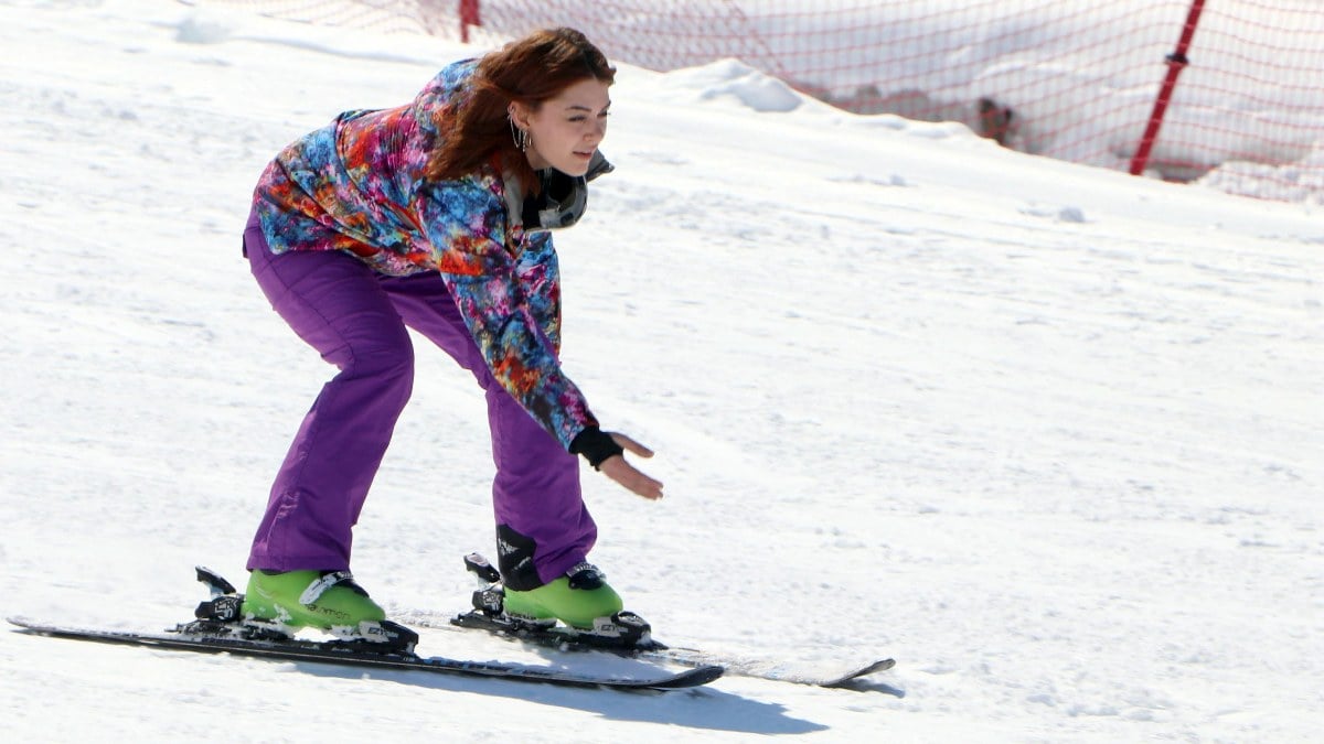 Palandöken’de kış bitmedi: Tatil severler bir araya geldi