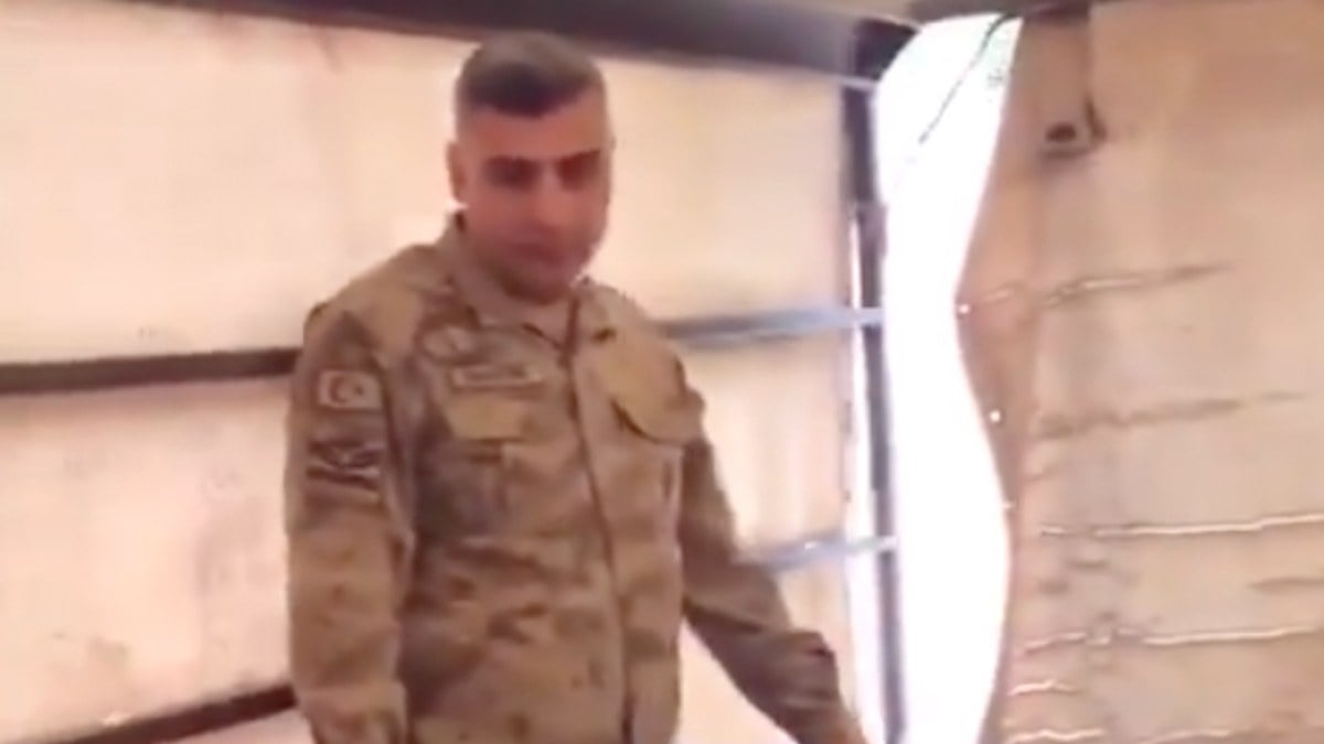 Diyarbakır’da askerlerin kamyon kasasında sevki gündem oldu