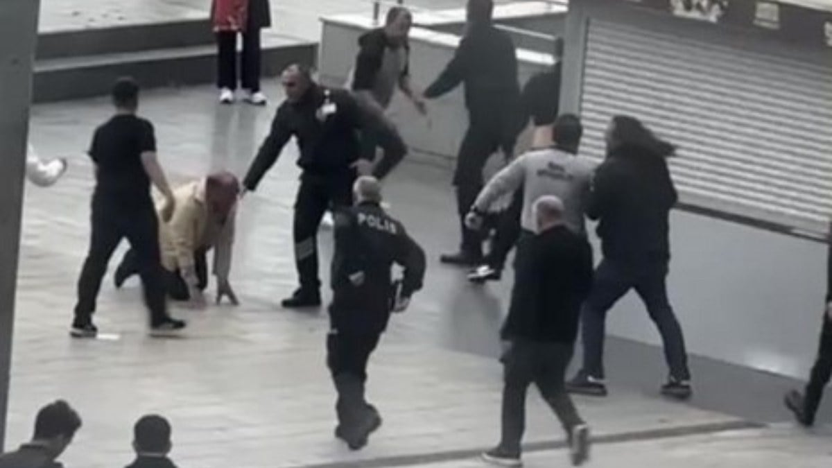 Kartal’da Adliye önünde iki aile arasında kavga