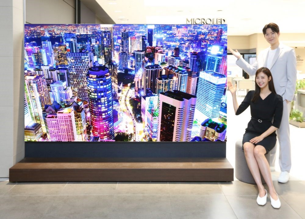 Samsung, 114 inç Micro LED TV’yi tanıttı: Fiyatı dudak uçuklatıyor!