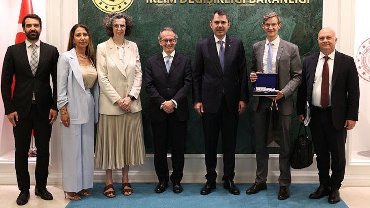 Bakan Kurum, EBRD Başkan Yardımcısı Patrone ile görüştü