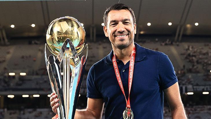 Beşiktaş’ta Giovanni van Bronckhorst’tan ‘motivasyon’ talebi!