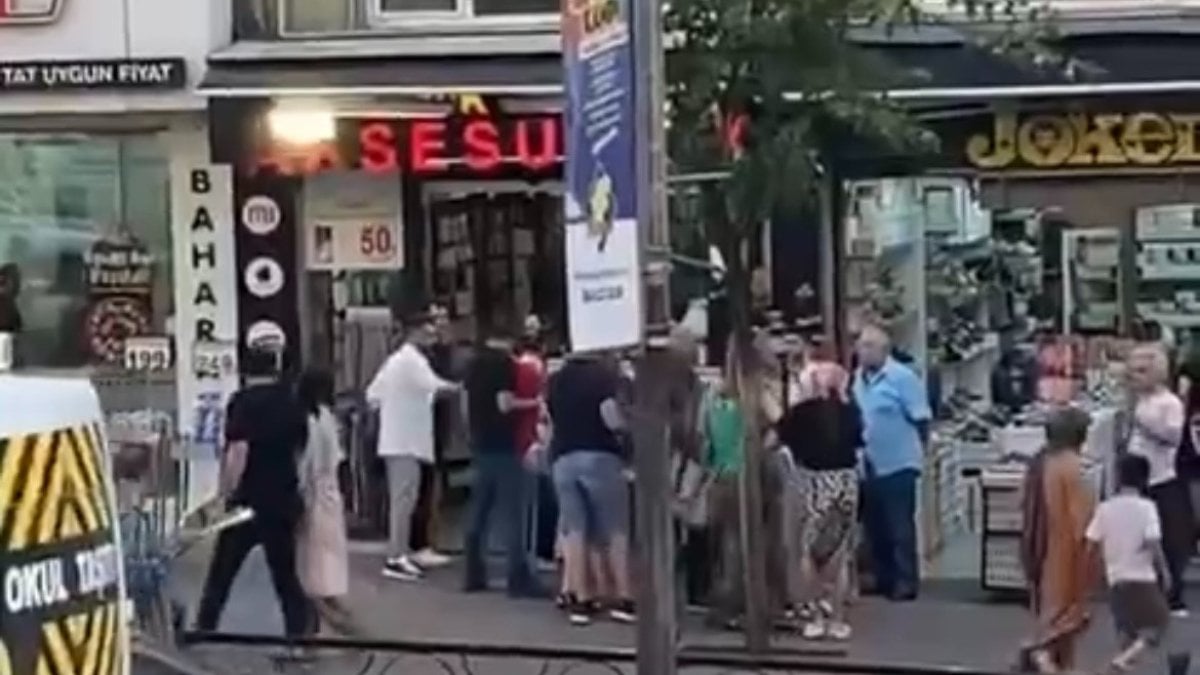 Bursa’da kadınlar sokak ortasında kavga etti