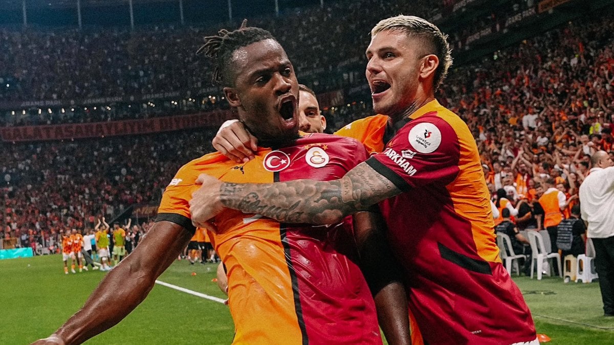 Galatasaray – Hatayspor maçının tartışmalı pozisyonları: Eski hakemler yorumladı