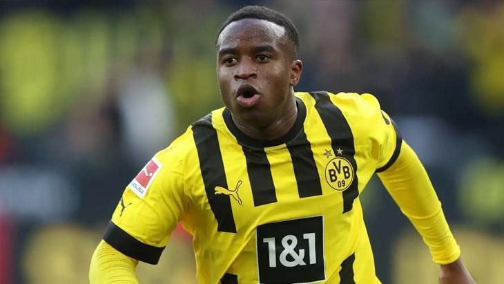 Galatasaray’dan Youssoufa Moukoko sürprizi!