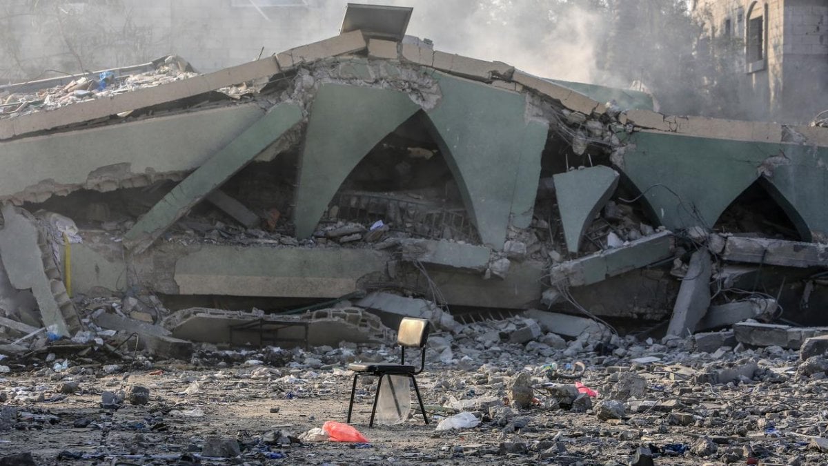 İsrail bir kez daha kadın ve çocukları hedef aldı