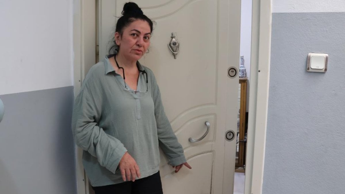 İzmir’de ev sahibi tarafından evi basılan kiracı: Kapıyı açsam cenazem çıkacaktı