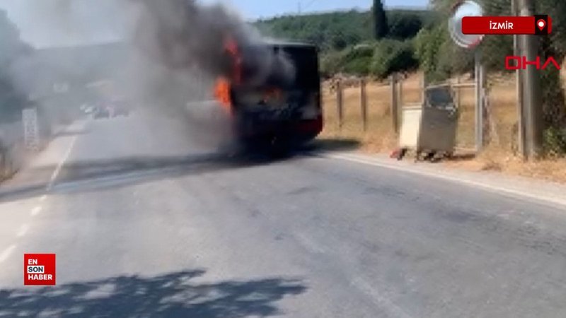İzmir’de kaçak göçmenlerin taşındığı belediye otobüsü alev alev yandı