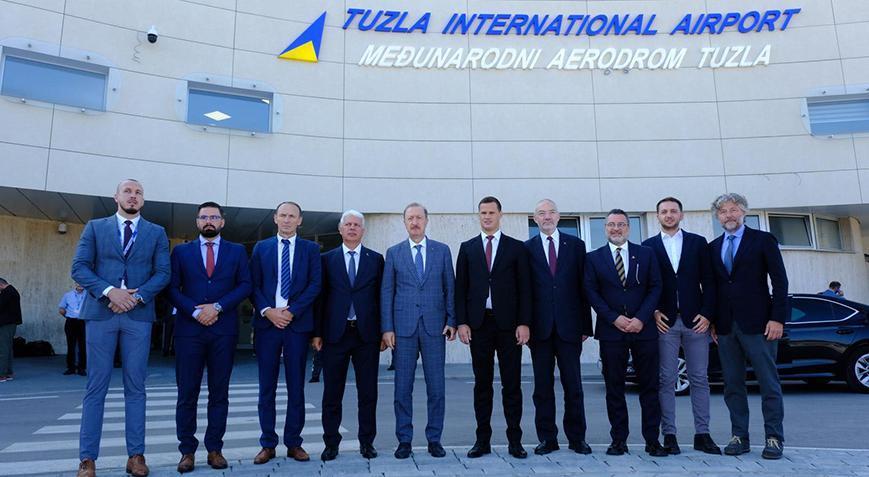 Pegasus’tan Bosna Hersek’in Tuzla kentine ilk uçuş