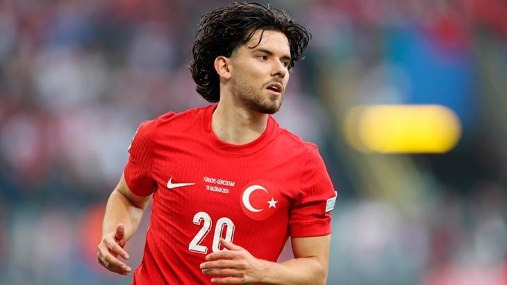 TFF’den Ferdi Kadıoğlu’na tebrik mesajı!